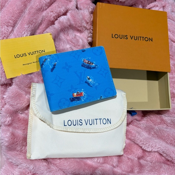 Louis Vuitton Vibrant Blue Lagoon Bifold Wallet - Picture 1 of 5